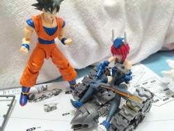 607777 B