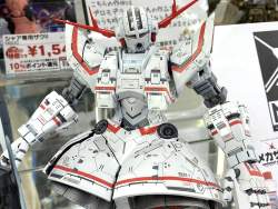 475759 B