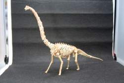 114735 B