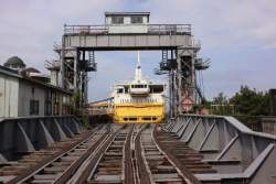 629994 B