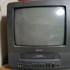 6908 B