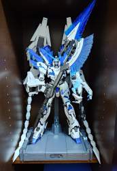 1375804 B