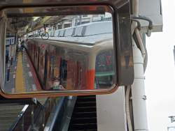 335428 B