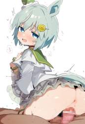 475573 B