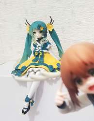 226767 B
