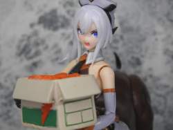813384 B