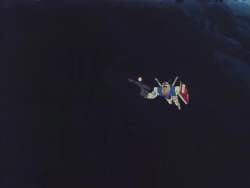 2389986 B