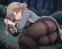 273981 B