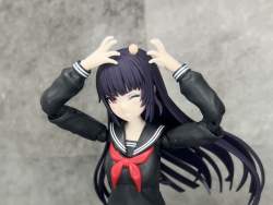 285195 B