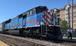 647190 B