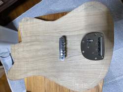 3293593 B