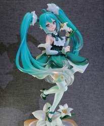 942179 B