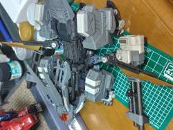 2370917 B