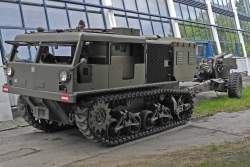 382851 B