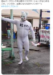 422892 B