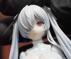 642185 B