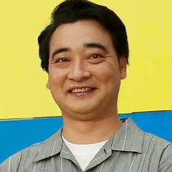 48825 B