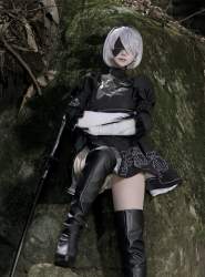217372 B