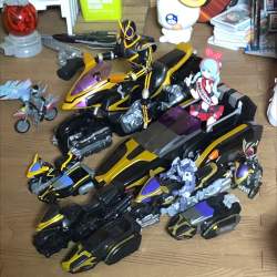 220712 B