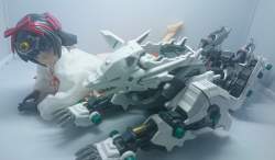 672333 B