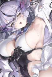 464363 B