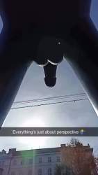 2044675 B