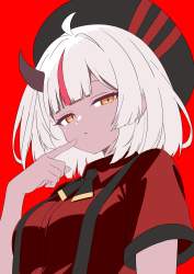 570943 B