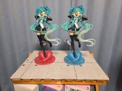 1713972 B