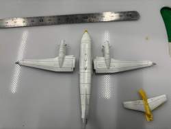 1045804 B