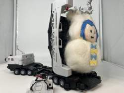 225201 B