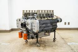 663304 B