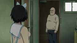 4568272 B