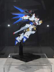 326581 B