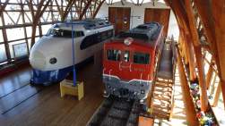 2834101 B