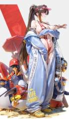 303072 B