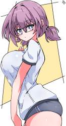 525943 B