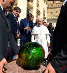 205223 B