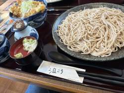 1052289 B