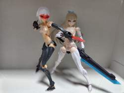 2737278 B