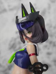 885333 B