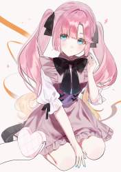 674184 B