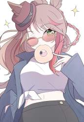 744658 B
