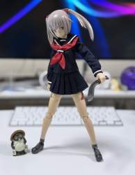 1600706 B