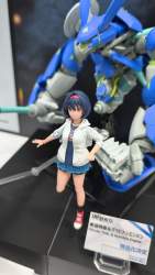 689835 B