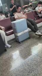1092547 B