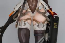 298553 B