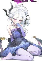 773915 B