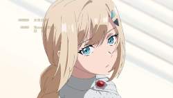 335093 B