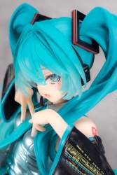 1457619 B