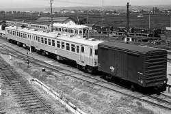 104533 B